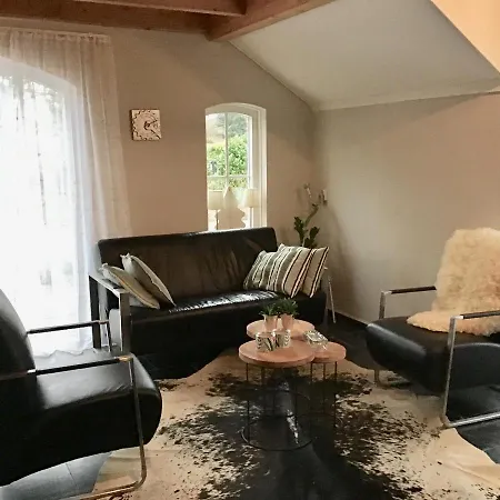 Semesterbostad Riemershof *